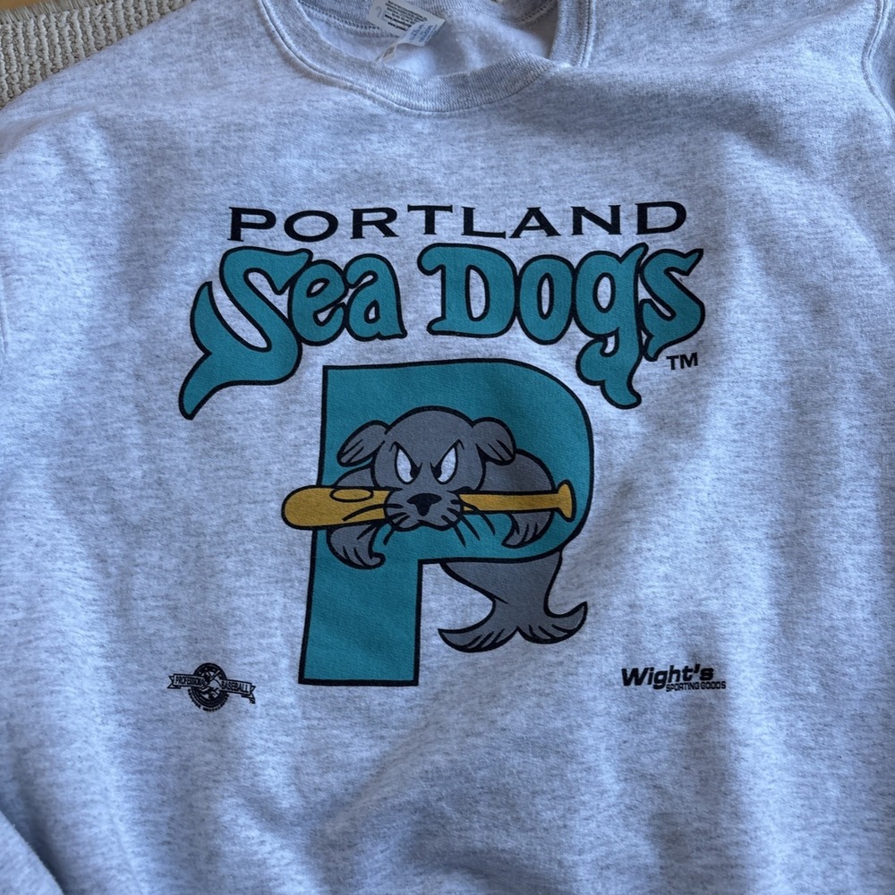 Vintage Portland Sea Dogs Maine Sweatshirt XL Gray Crewneck Youth Baseball - Picture 6 of 11